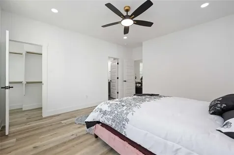 1805 Emir Street D Houston TX 77009