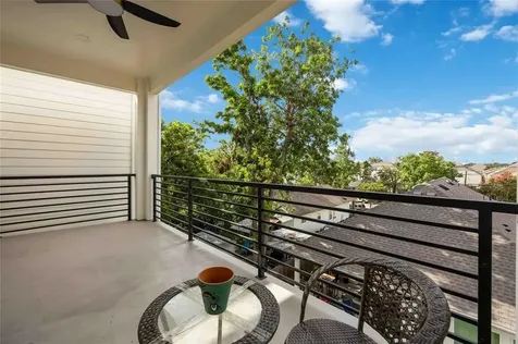 1805 Emir Street D Houston TX 77009