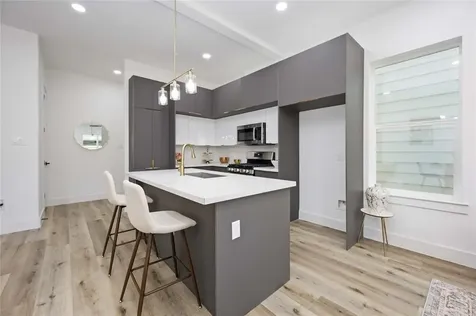1805 Emir Street D Houston TX 77009