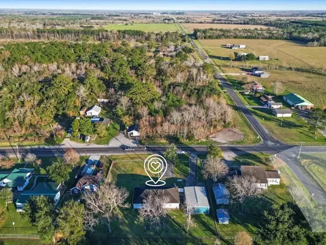 9313 State Highway 61 Hankamer TX 77560