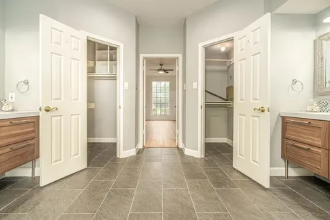 11322 Del Monte Drive Houston TX 77077