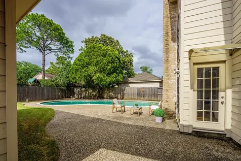 11322 Del Monte Drive Houston TX 77077