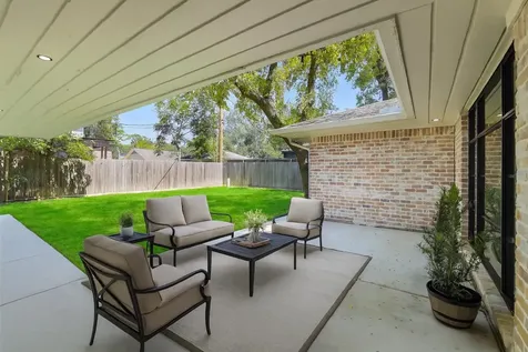 10726 Riverview Drive Houston TX 77042