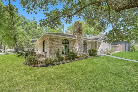 10726 Riverview Drive Houston TX 77042