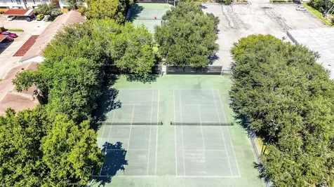 10726 Riverview Drive Houston TX 77042