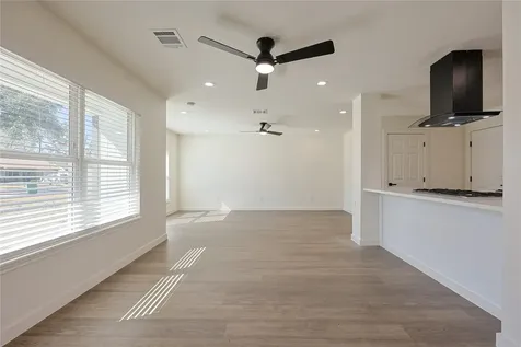 6619 Cobalt Street Houston TX 77016