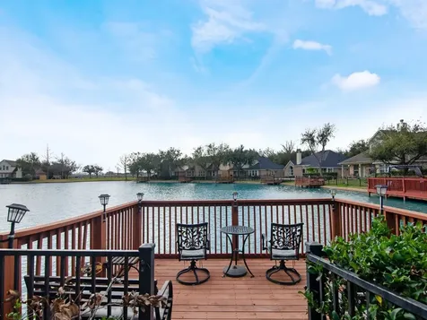 8110 Golden Harbor Missouri City TX 77459