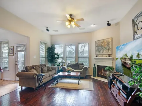 8110 Golden Harbor Missouri City TX 77459