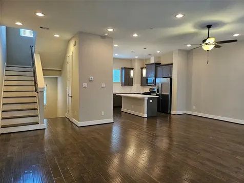 2621 Hutchins Street Houston TX 77004