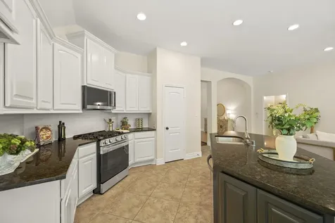 213 Forest Heights Lane Montgomery TX 77316