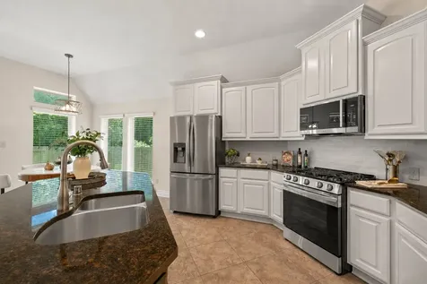 213 Forest Heights Lane Montgomery TX 77316