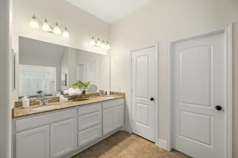213 Forest Heights Lane Montgomery TX 77316