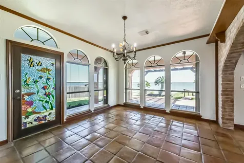 111 Bayridge Road La Porte TX 77571