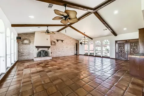 111 Bayridge Road La Porte TX 77571