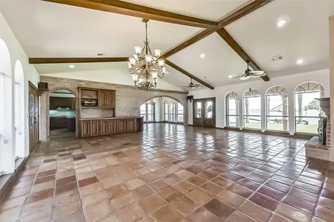 111 Bayridge Road La Porte TX 77571