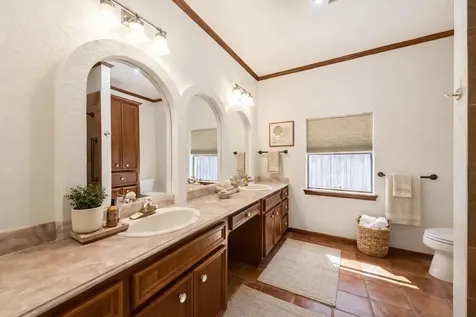 111 Bayridge Road La Porte TX 77571