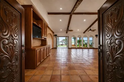111 Bayridge Road La Porte TX 77571