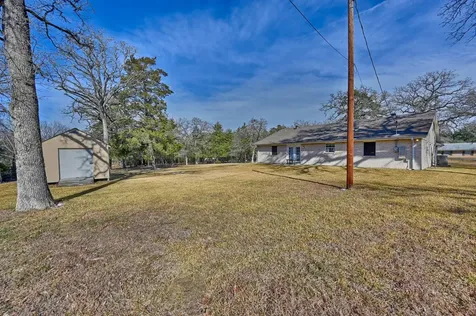 319 Shady Acres Lane Brenham TX 77833
