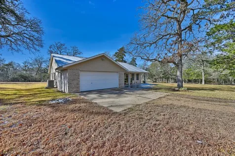 319 Shady Acres Lane Brenham TX 77833