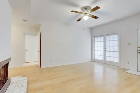 8055 Cambridge Street 57 Houston TX 77054