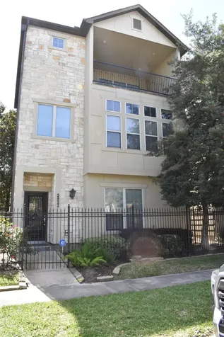 2922 Leeland Street Houston TX 77003