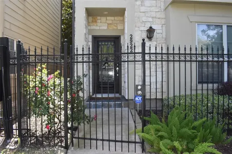 2922 Leeland Street Houston TX 77003