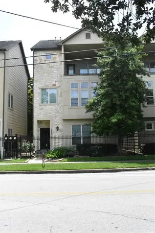 2922 Leeland Street Houston TX 77003