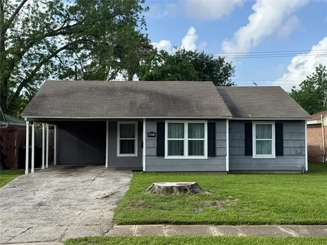 4821 Brinkley Street Houston TX 77033