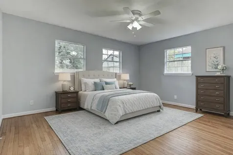 4821 Brinkley Street Houston TX 77033