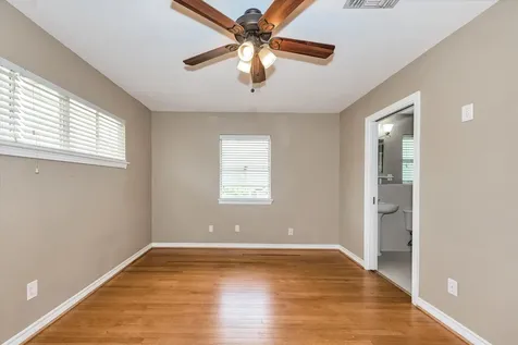 5321 Pagewood Lane Houston TX 77056
