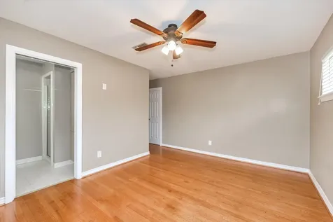 5321 Pagewood Lane Houston TX 77056