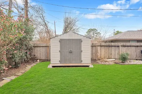 5321 Pagewood Lane Houston TX 77056