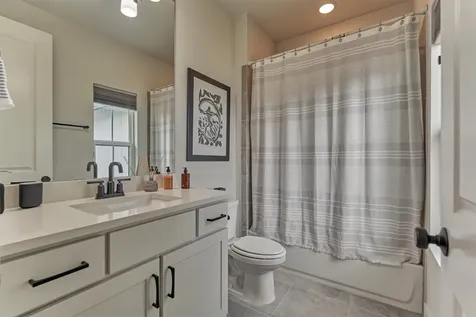 2017 Bennet Lane Conroe TX 77384