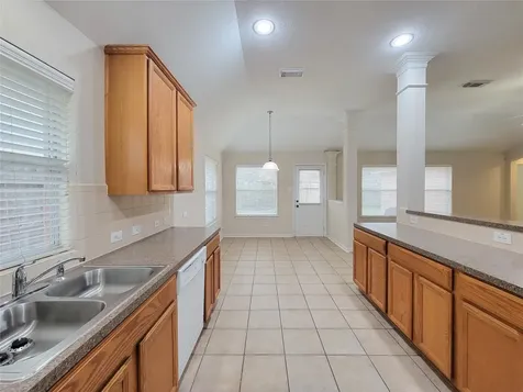 6806 Haley Court Pearland TX 77584