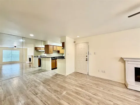2120 Wilcrest Drive 121 Houston TX 77042