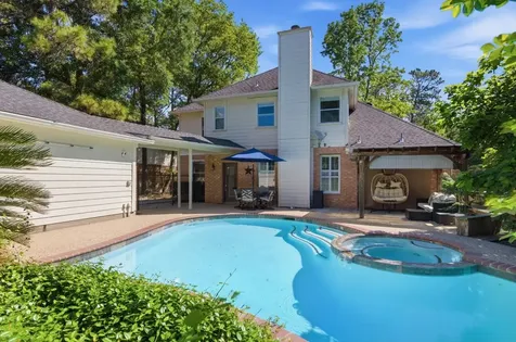 26 E Sterling Pond Circle The Woodlands TX 77382