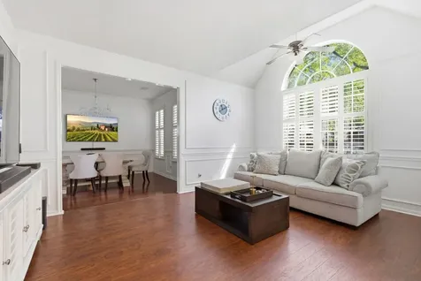 26 E Sterling Pond Circle The Woodlands TX 77382