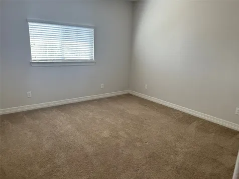 28 W Oaks Drive Houston TX 77058