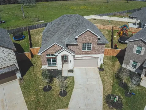 2016 Woodland Park Court Conroe TX 77384