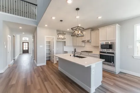 2016 Woodland Park Court Conroe TX 77384