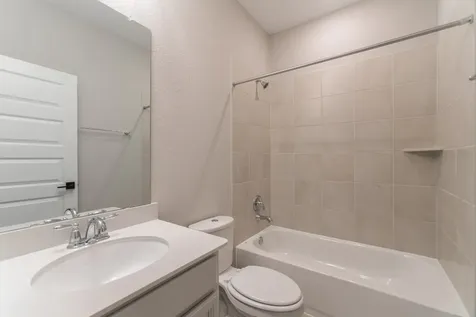 2016 Woodland Park Court Conroe TX 77384
