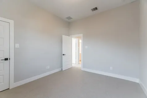 2016 Woodland Park Court Conroe TX 77384