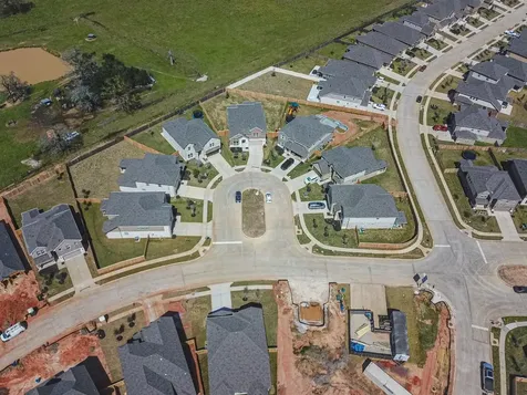 2016 Woodland Park Court Conroe TX 77384