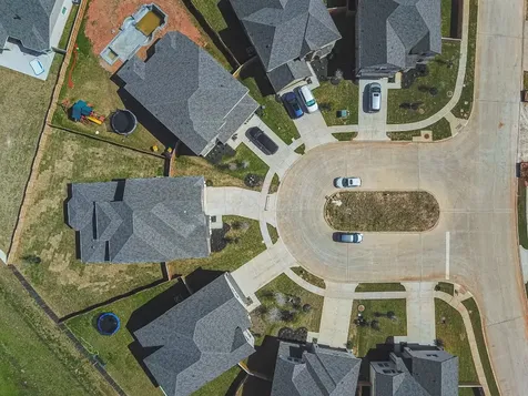 2016 Woodland Park Court Conroe TX 77384