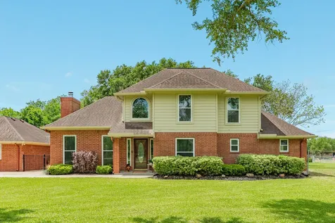 5620 County Road 166 Alvin TX 77511