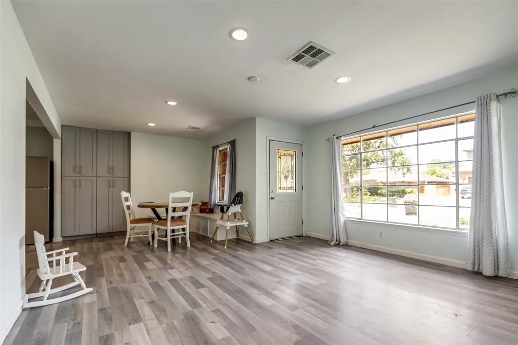 2007 Hewitt Drive Houston TX 77018