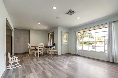 2007 Hewitt Drive Houston TX 77018