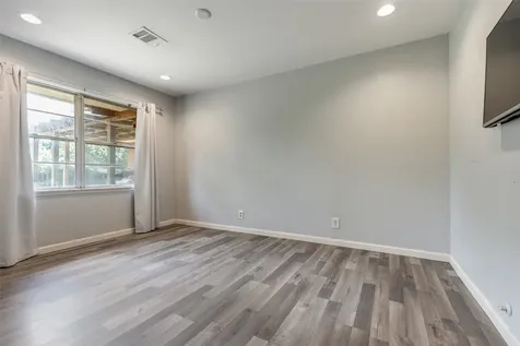 2007 Hewitt Drive Houston TX 77018