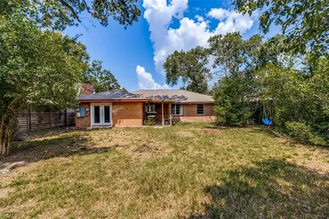 2007 Hewitt Drive Houston TX 77018