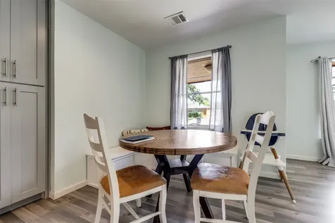 2007 Hewitt Drive Houston TX 77018